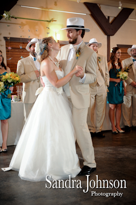 Best Brevard Zoo wedding photographer - Sandra Johnson (SJFoto.com)